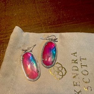 Kendra Scott Watercolor Illusion drop earrings